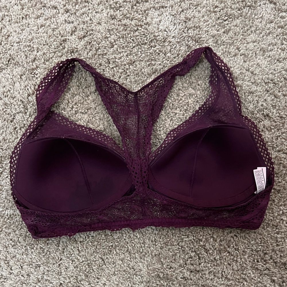 Maroon bralette - Picture 2 of 3
